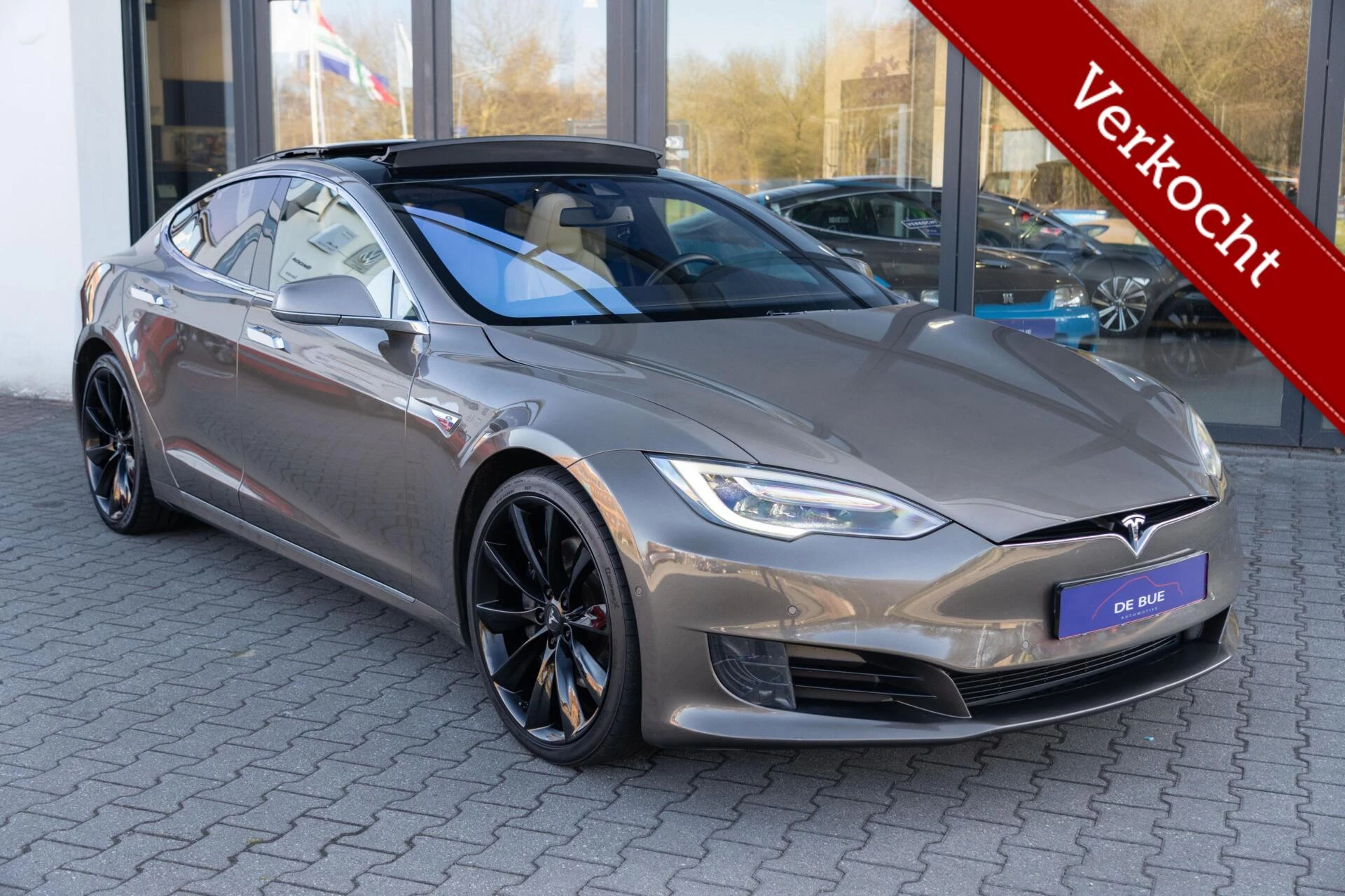 Hoofdafbeelding Tesla Model S