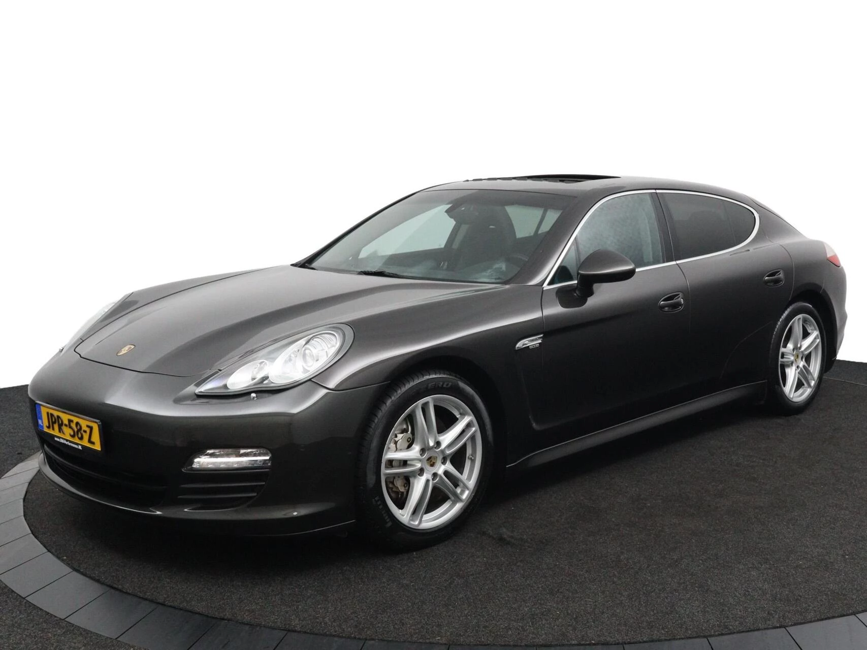 Hoofdafbeelding Porsche Panamera