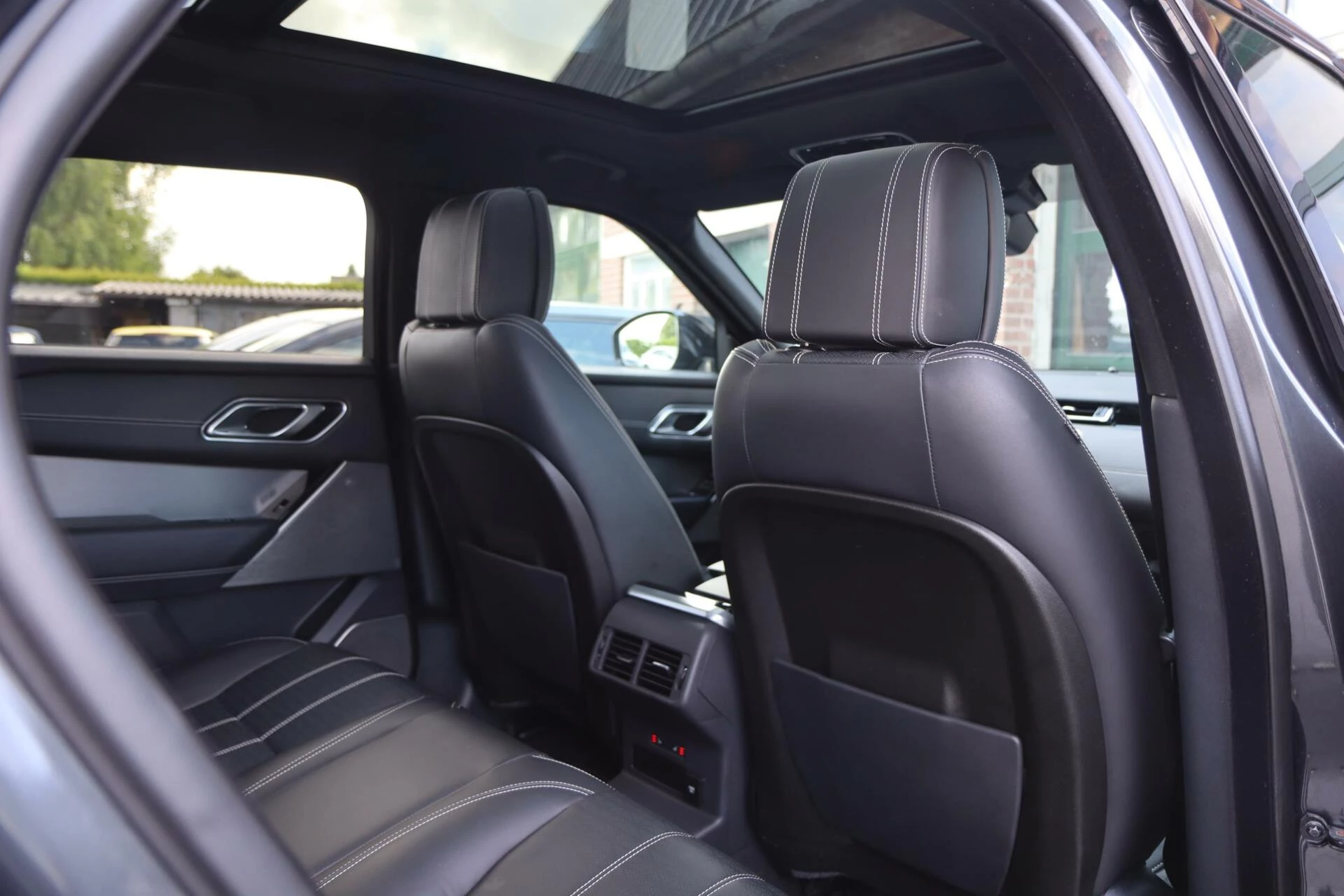 Hoofdafbeelding Land Rover Range Rover Velar