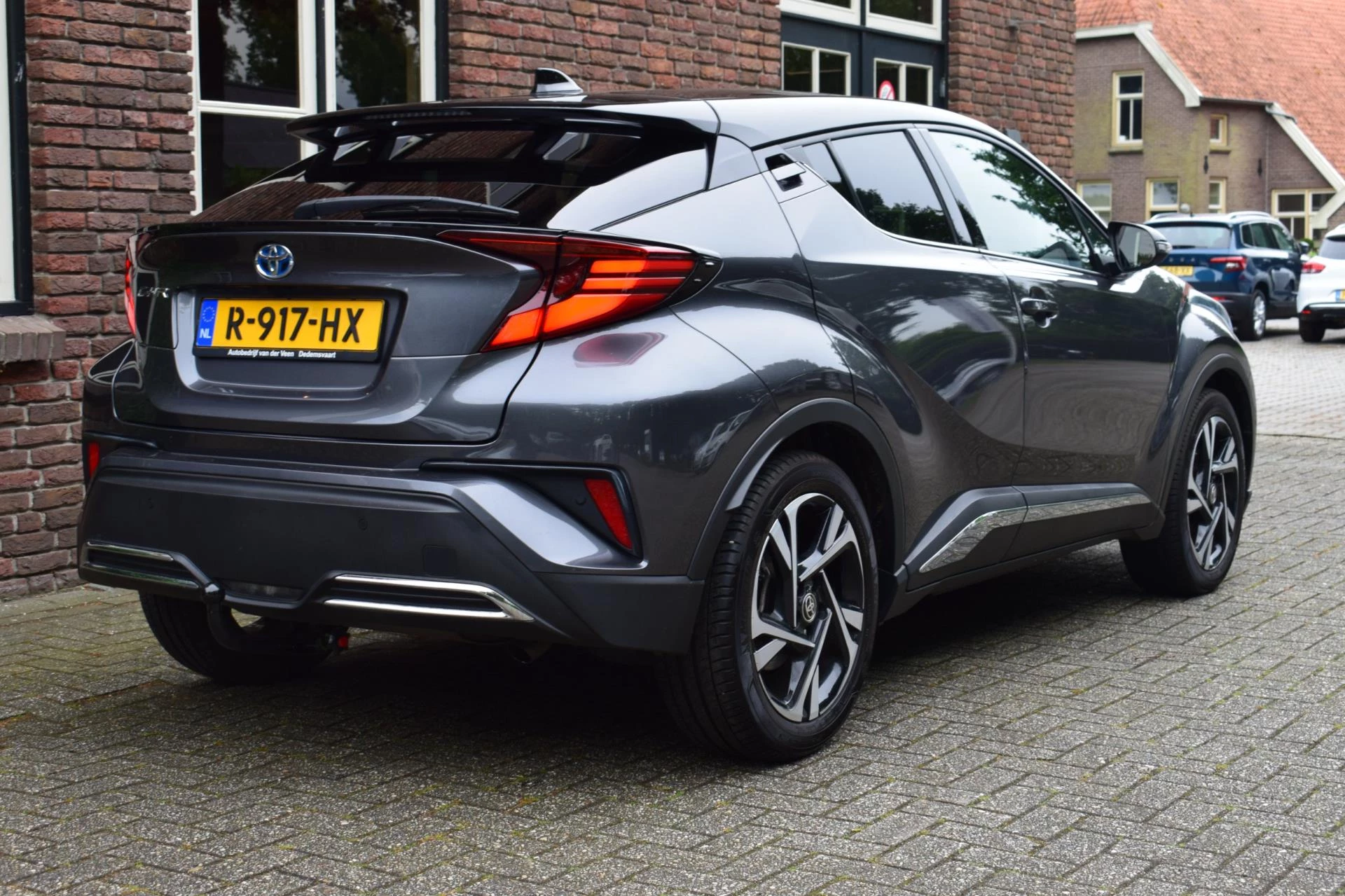Hoofdafbeelding Toyota C-HR