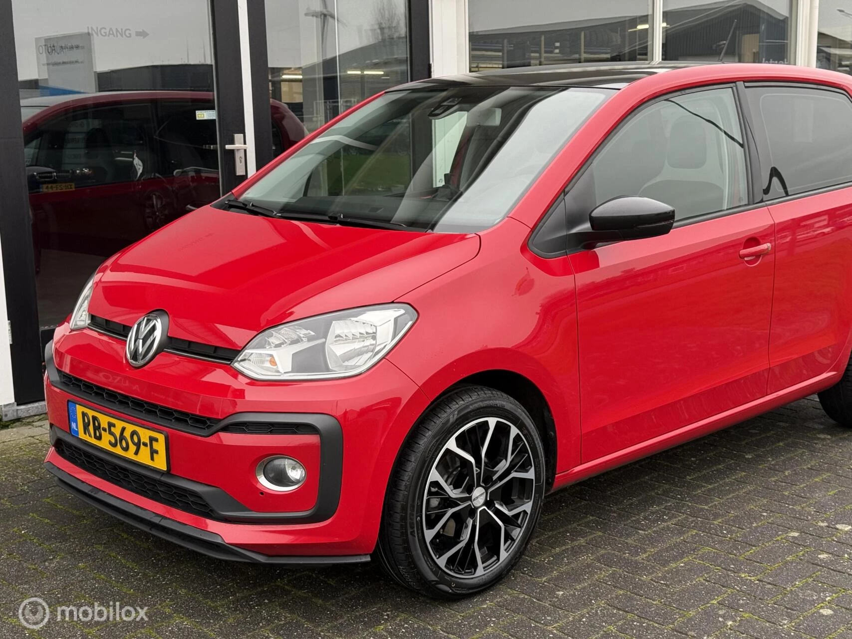 Hoofdafbeelding Volkswagen up!