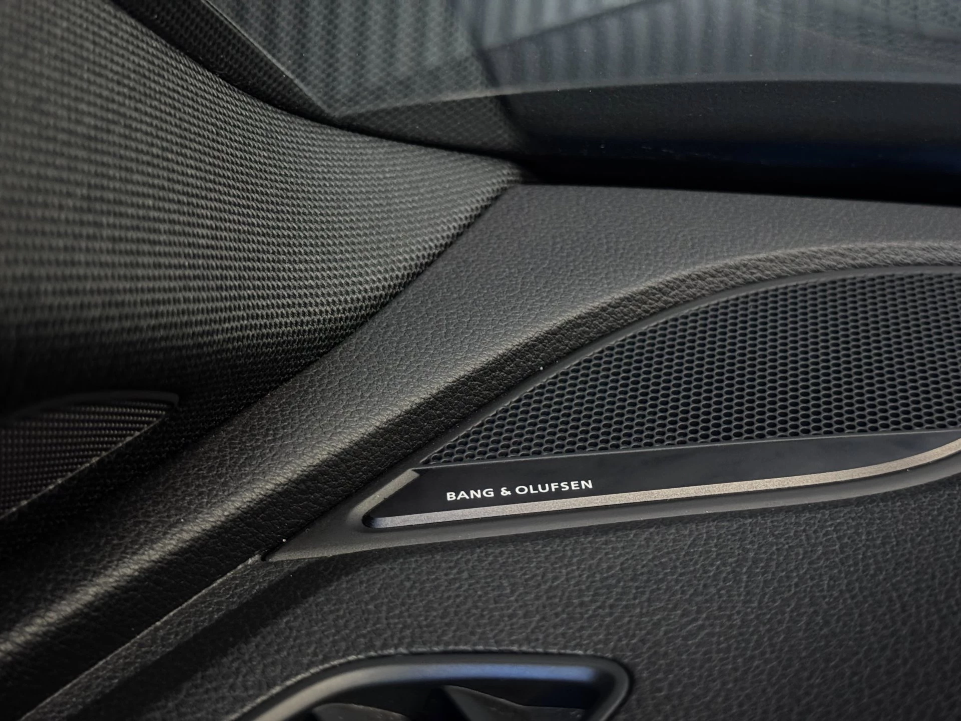 Hoofdafbeelding Audi S4