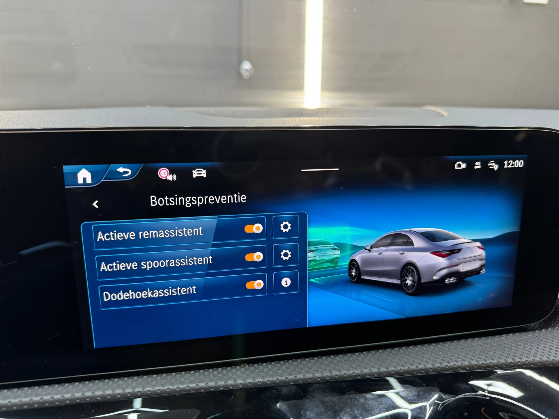 Hoofdafbeelding Mercedes-Benz CLA