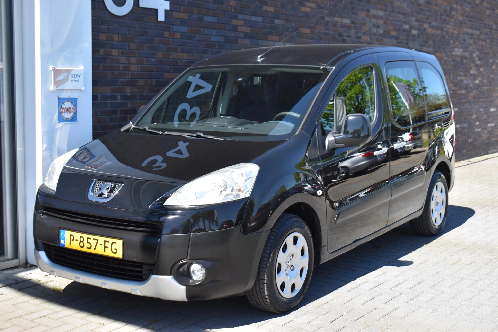 Hoofdafbeelding Peugeot Partner
