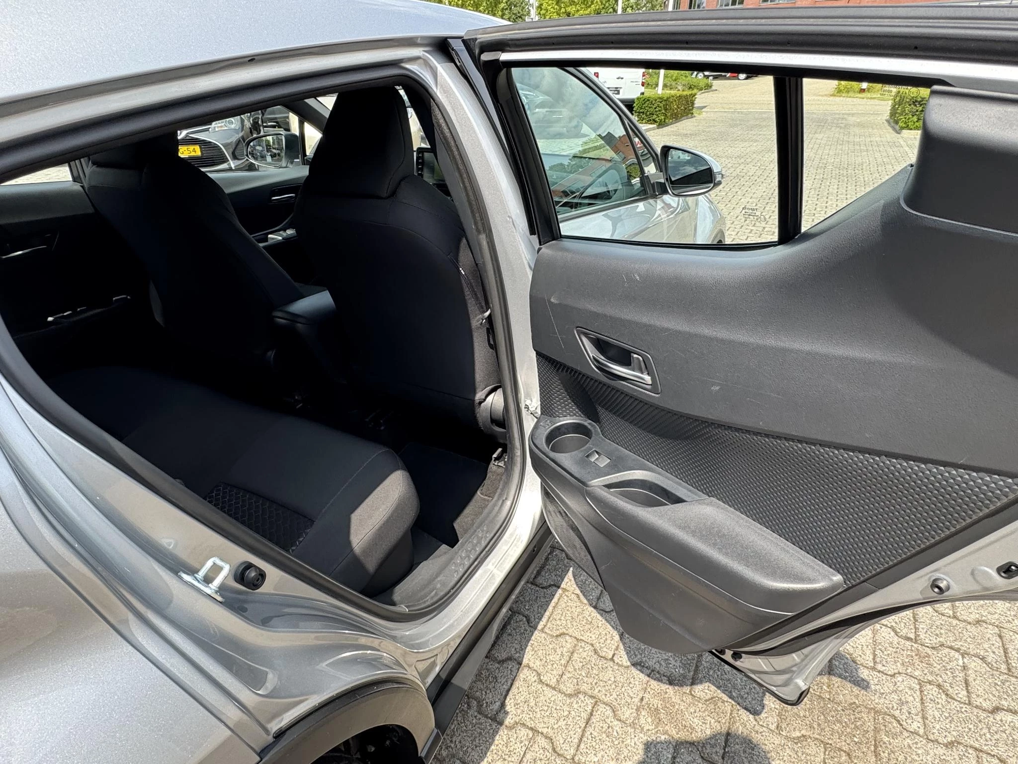 Hoofdafbeelding Toyota C-HR