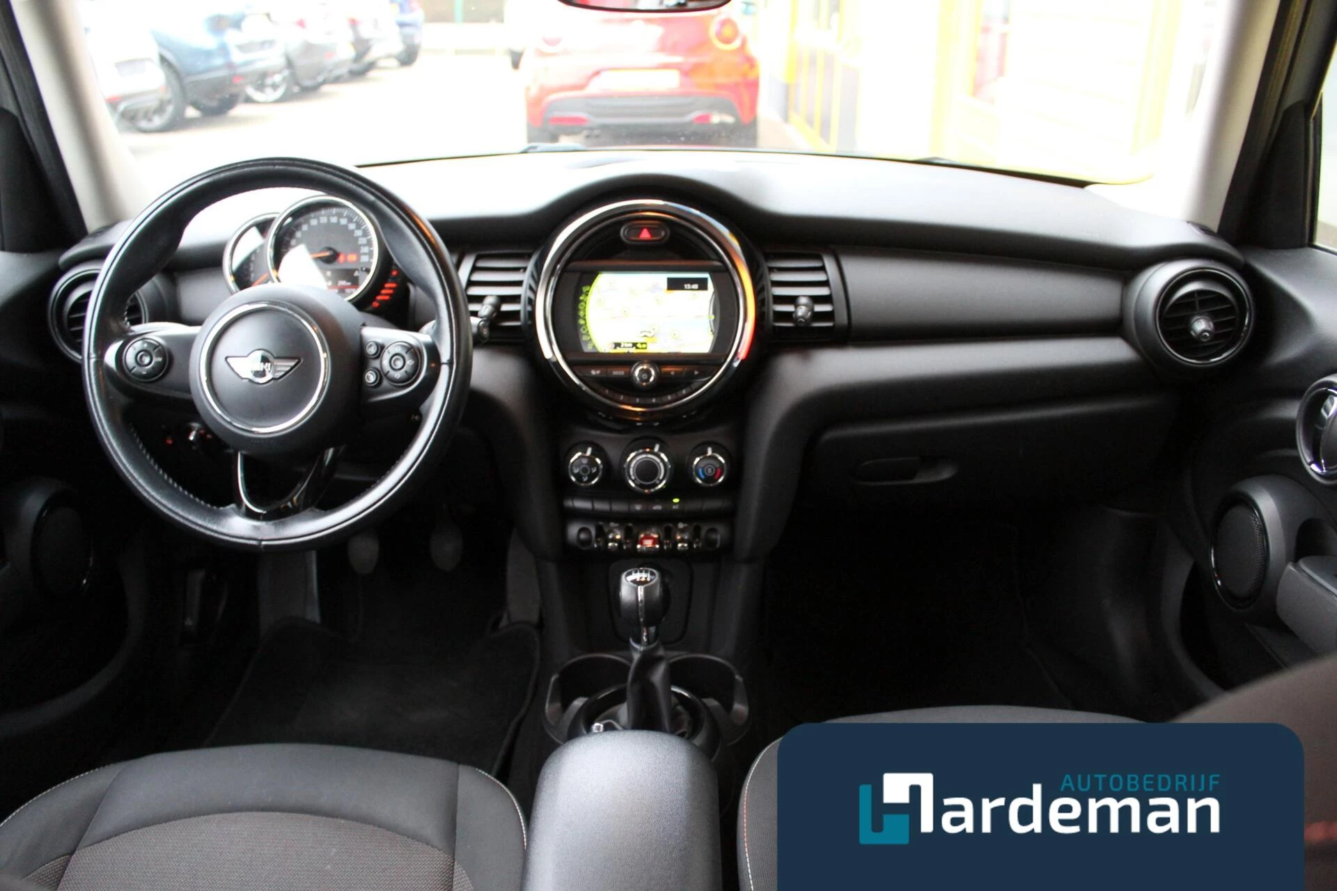 Hoofdafbeelding MINI One