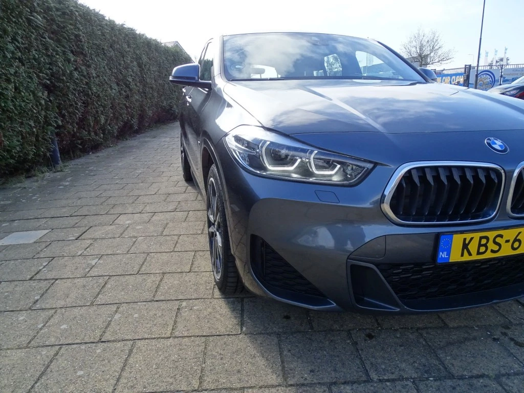 Hoofdafbeelding BMW X2