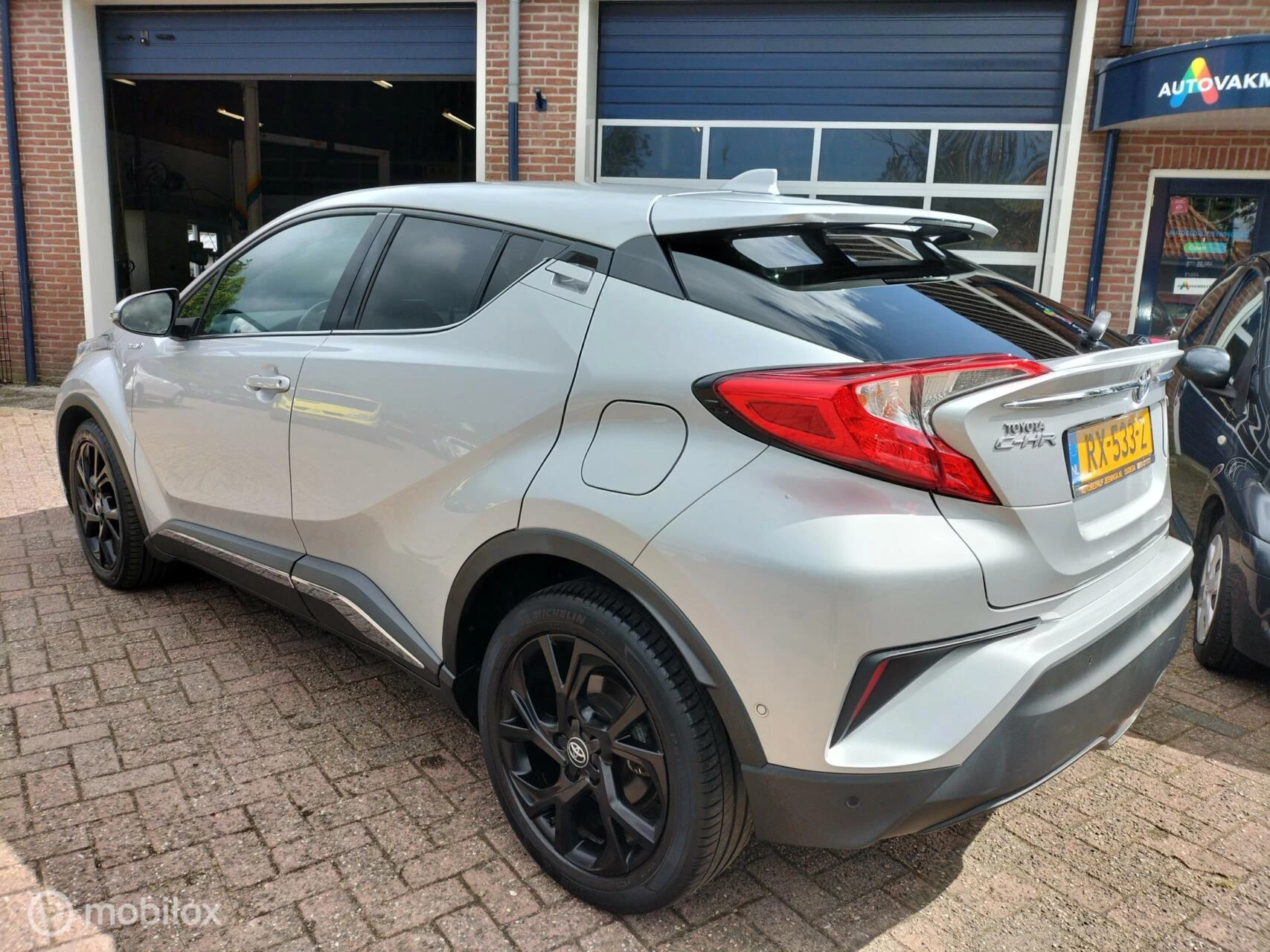 Hoofdafbeelding Toyota C-HR