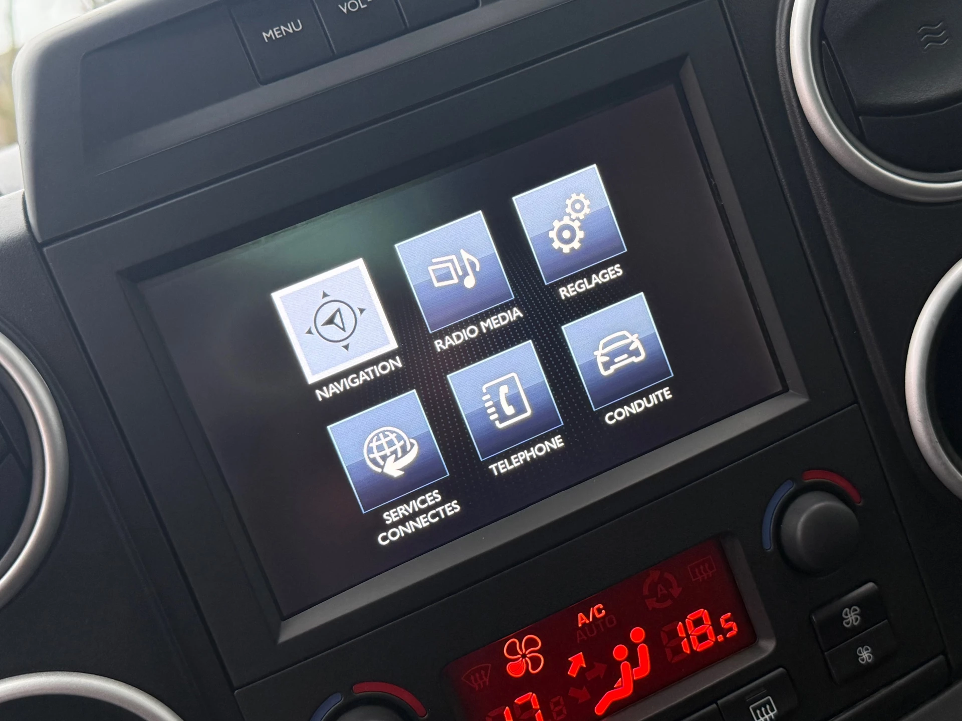 Hoofdafbeelding Peugeot Partner