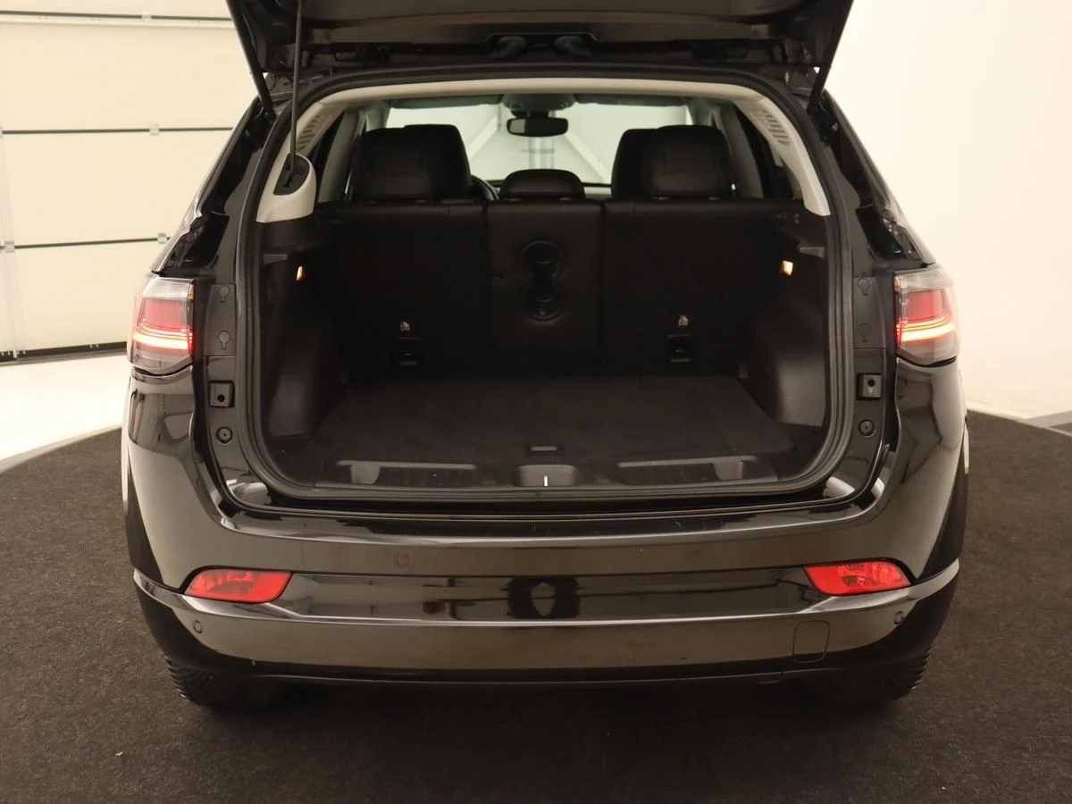 Hoofdafbeelding Jeep Compass