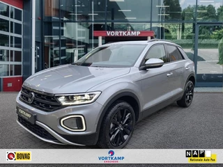 Volkswagen T-Roc 1.5 TSI DSG LIFE EDITION BLACK STYLE TREKHAAK/LED/CAMERA/ACC/KEY