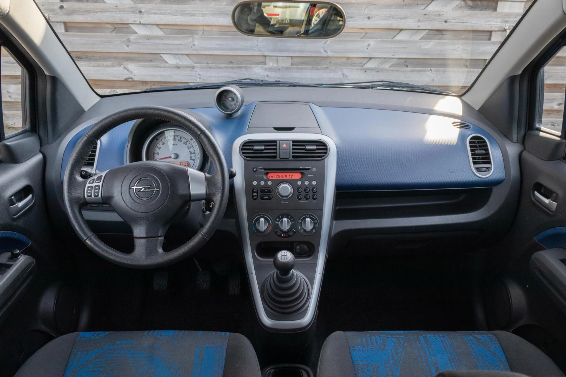 Hoofdafbeelding Opel Agila