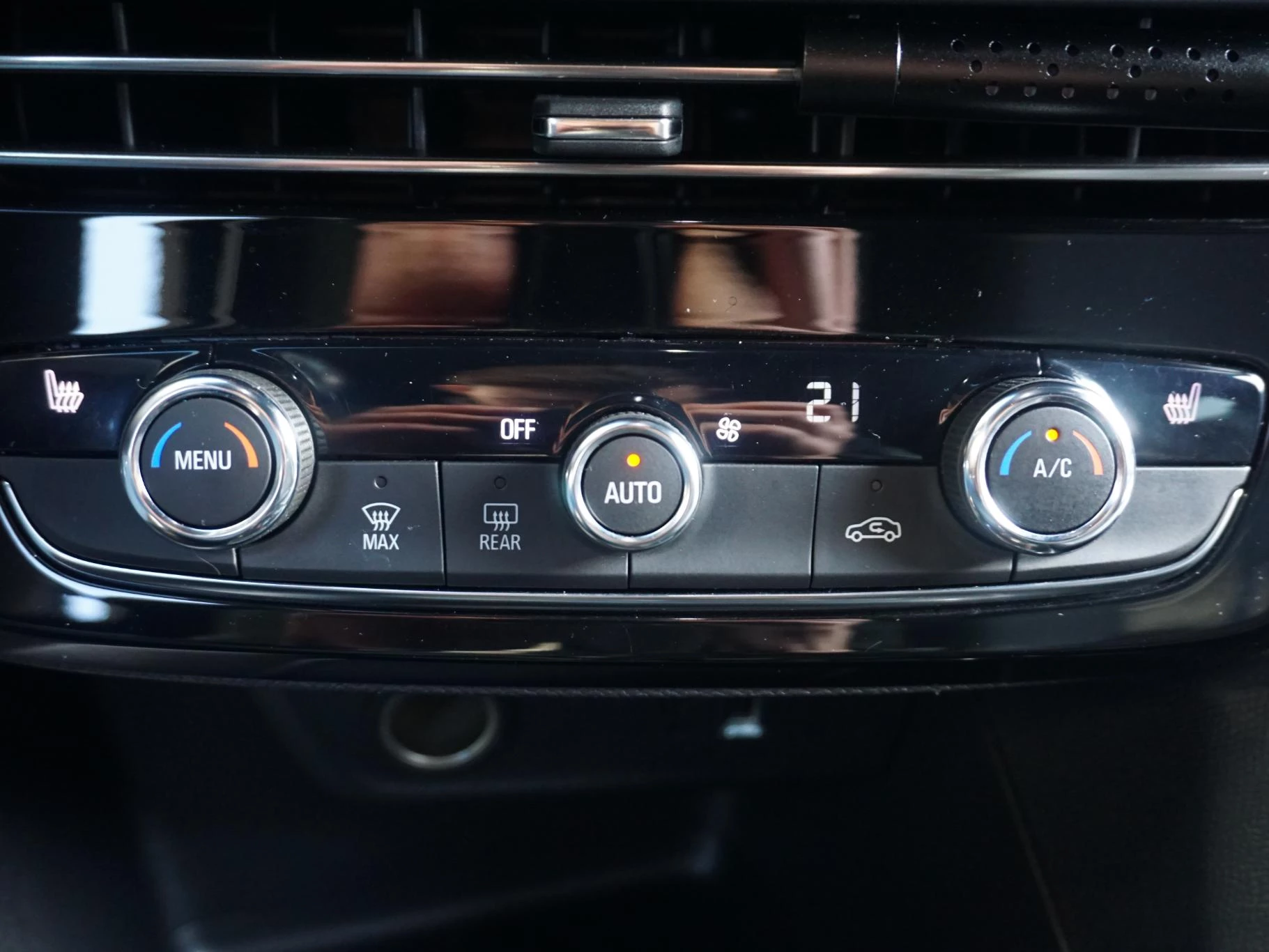Hoofdafbeelding Opel Mokka-e