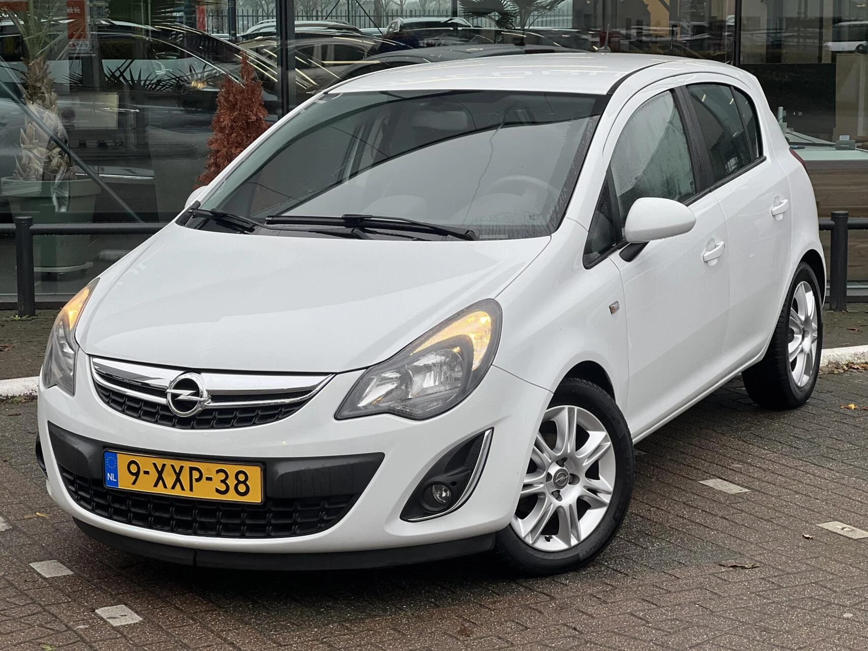 Hoofdafbeelding Opel Corsa