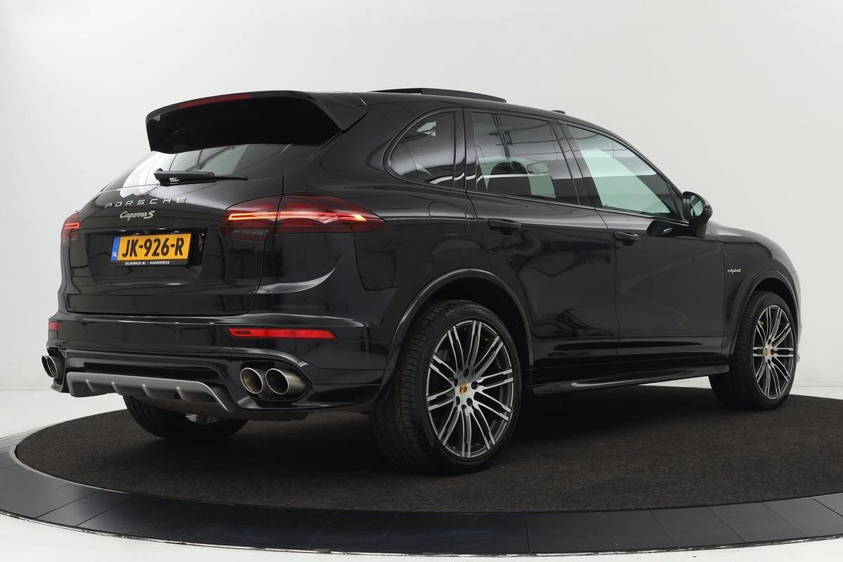 Hoofdafbeelding Porsche Cayenne