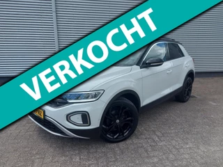 Volkswagen T-Roc 1.0 TSI Life airco,navigatie,virtueeldashbord,parkeersensoren,stoelverwarming,