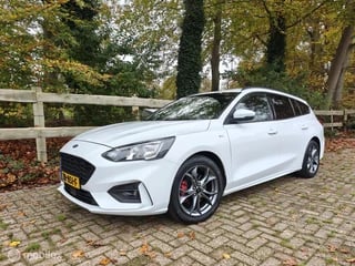 Ford Focus Wagon 1.0 EcoBoost ST Line,Trekhaak,Stoelverw,Carplay