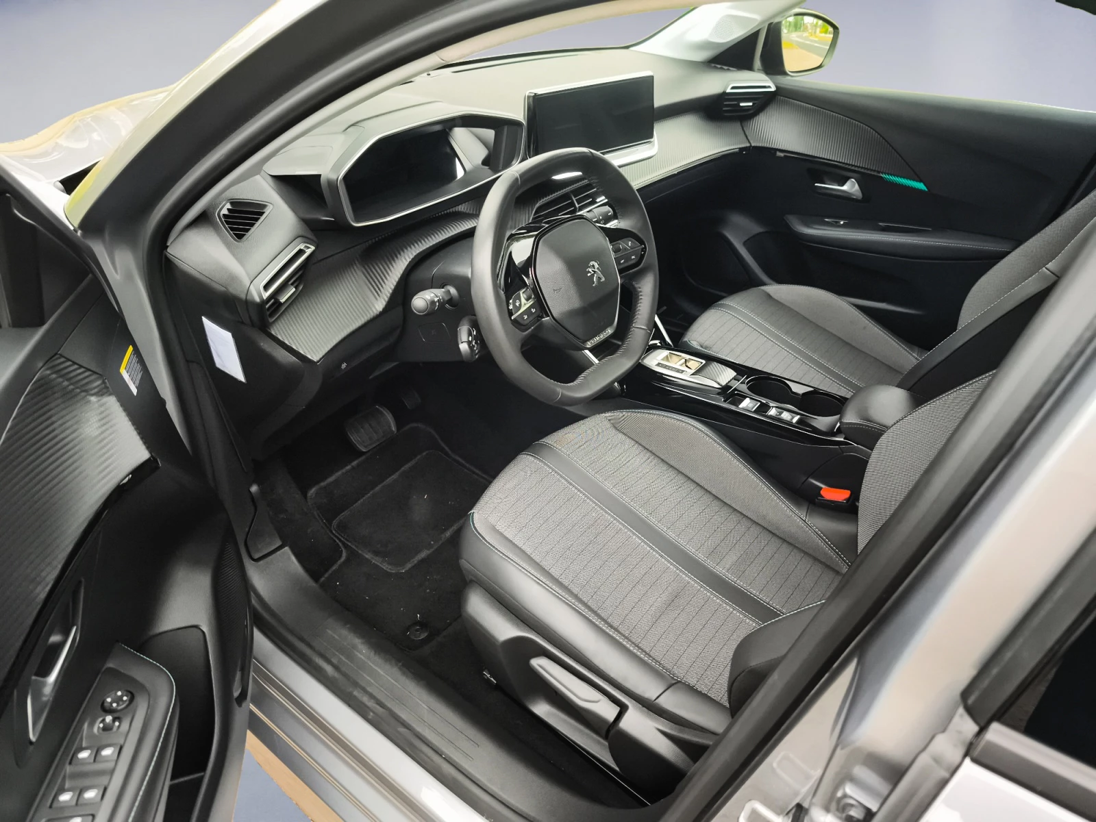Hoofdafbeelding Peugeot e-208