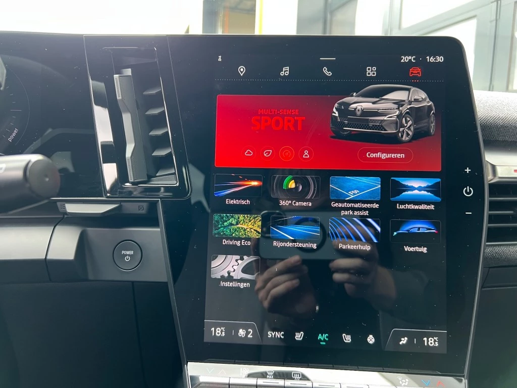 Hoofdafbeelding Renault Megane E-Tech