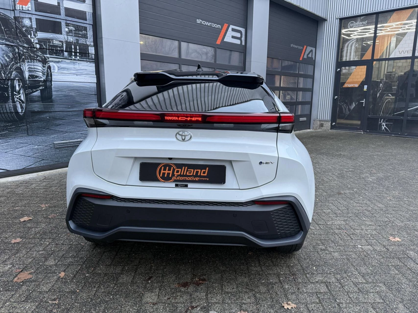 Hoofdafbeelding Toyota C-HR