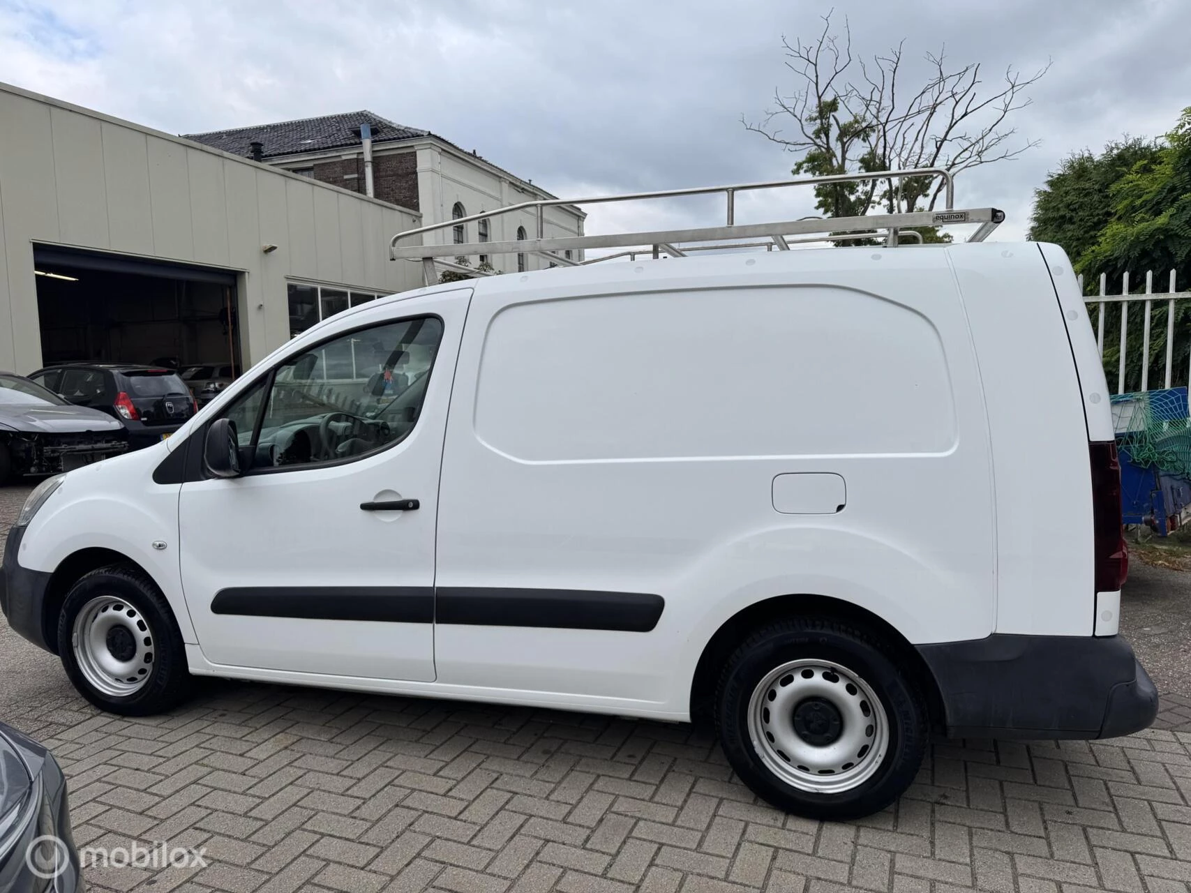 Hoofdafbeelding Peugeot Partner