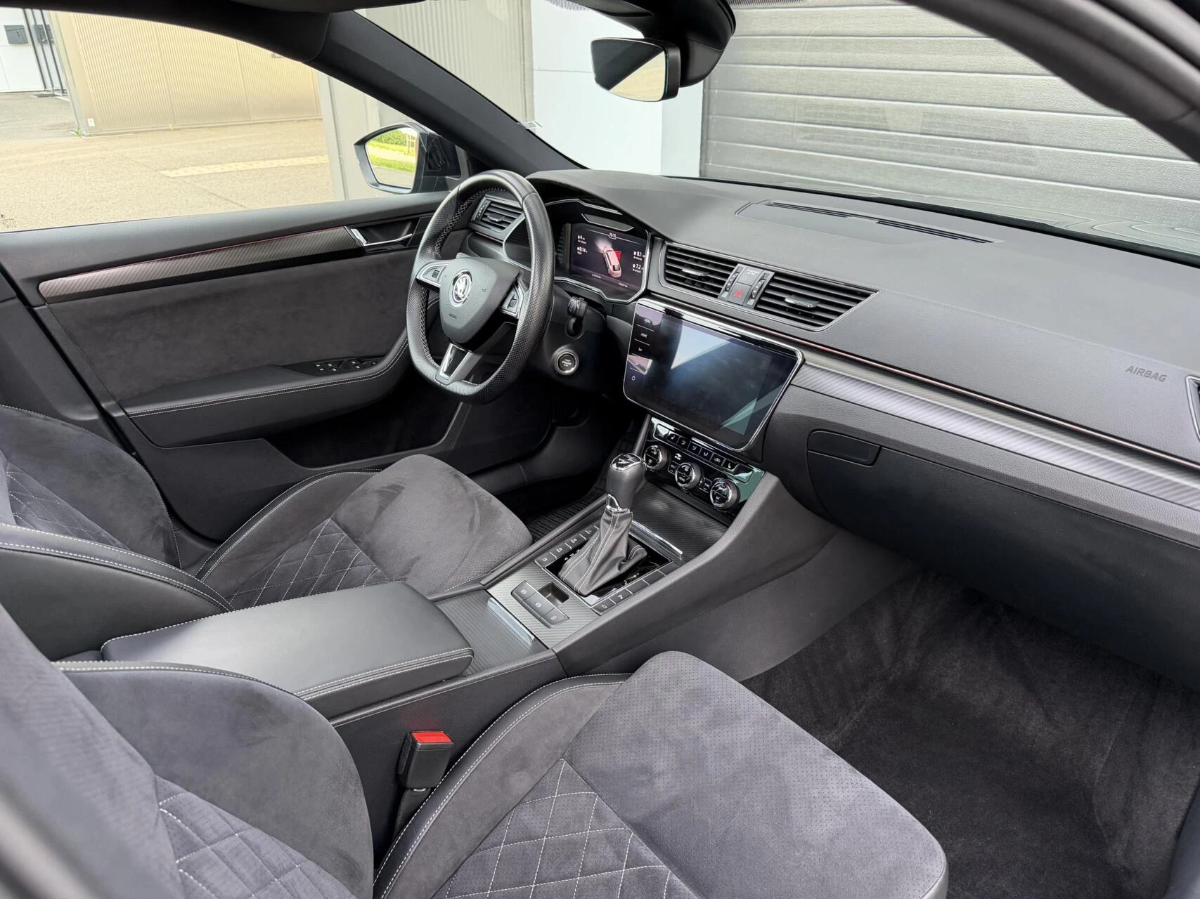 Hoofdafbeelding Škoda Superb