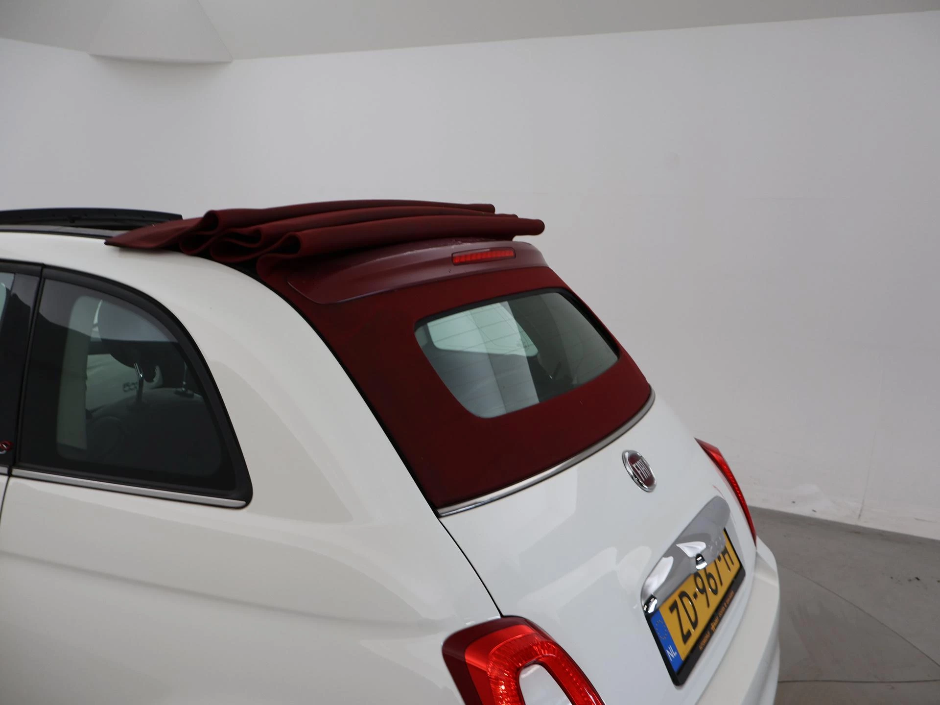 Hoofdafbeelding Fiat 500C