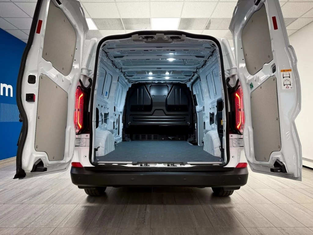 Hoofdafbeelding Ford E-Transit Custom