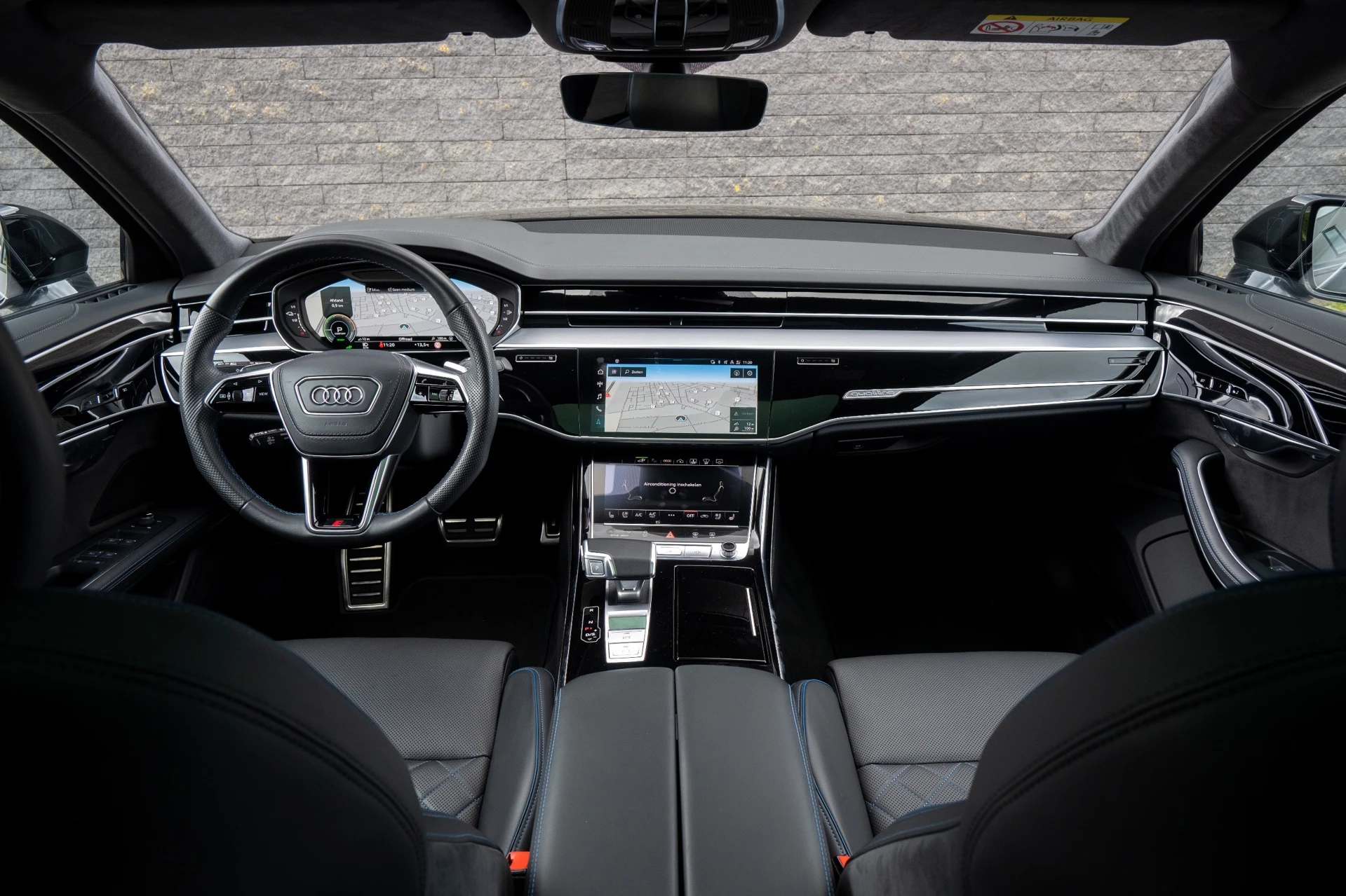 Hoofdafbeelding Audi A8