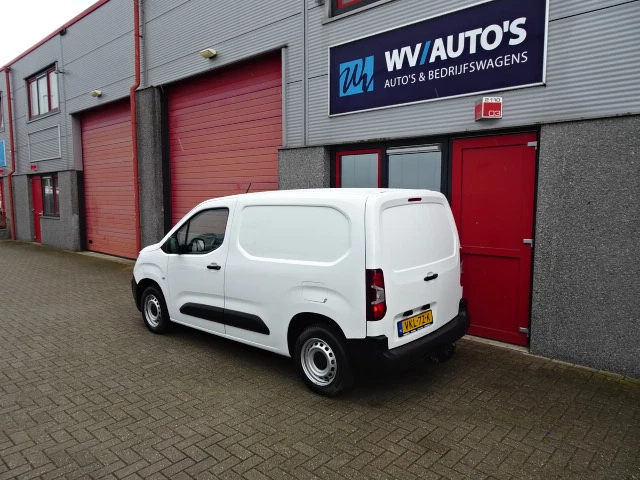 Hoofdafbeelding Peugeot Partner