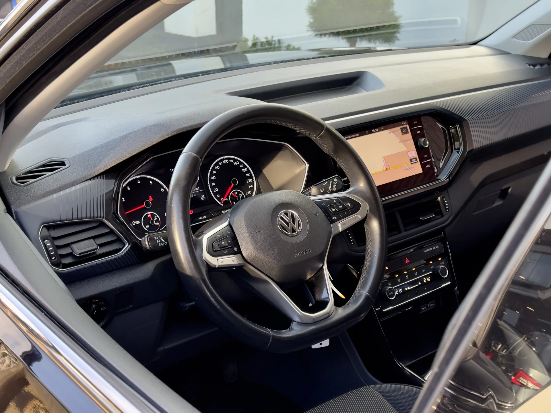 Hoofdafbeelding Volkswagen T-Cross