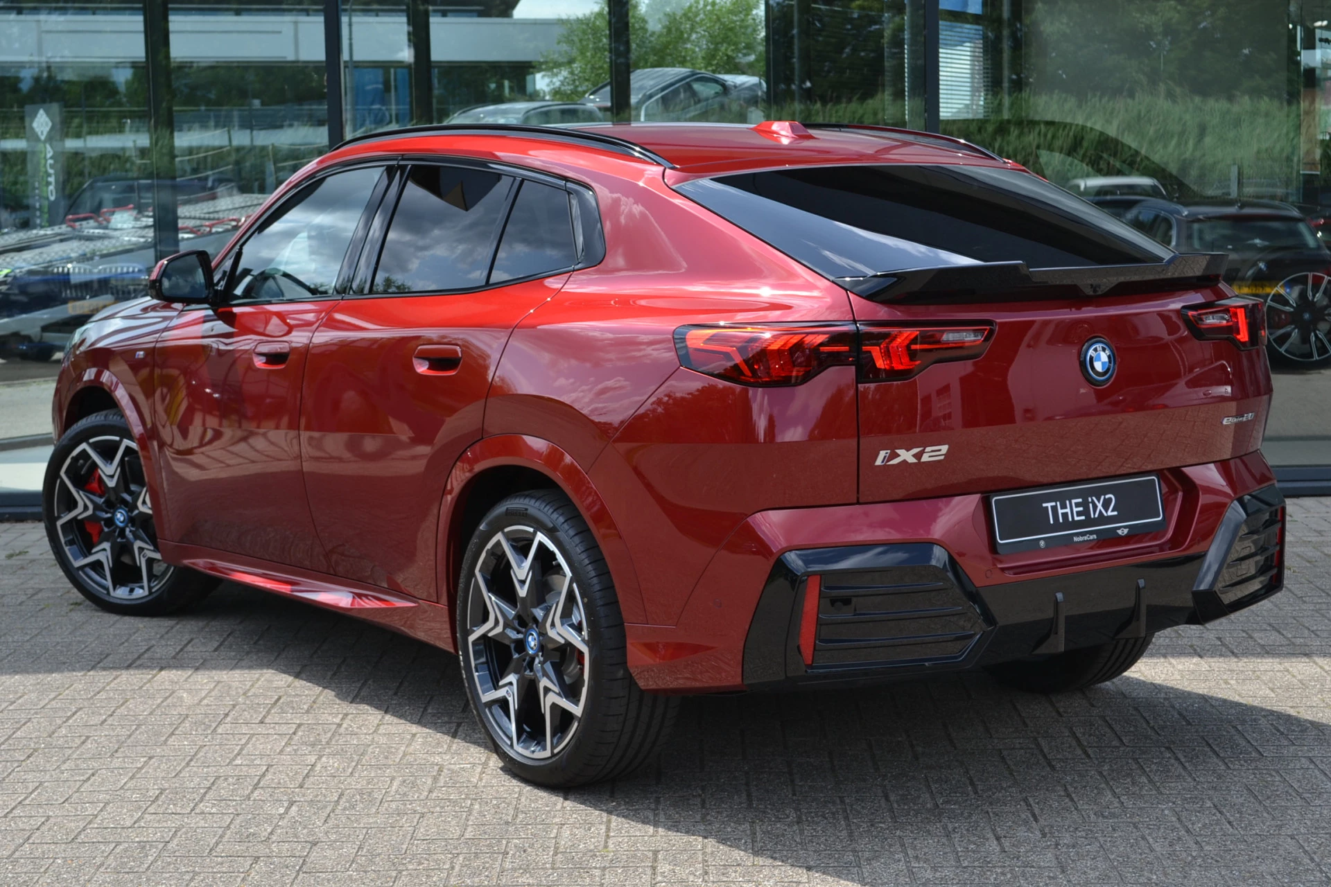 Hoofdafbeelding BMW iX2
