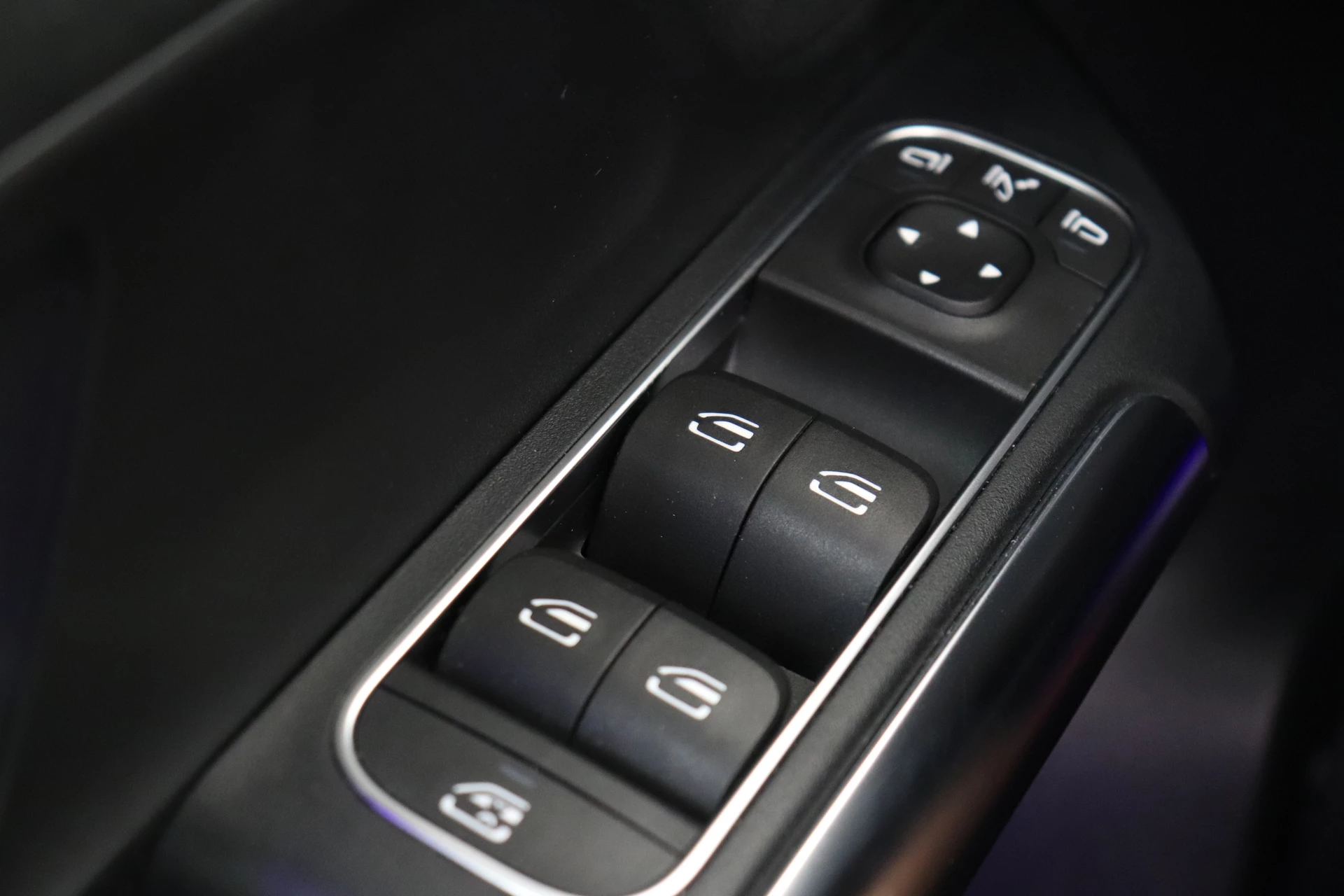 Hoofdafbeelding Mercedes-Benz EQA