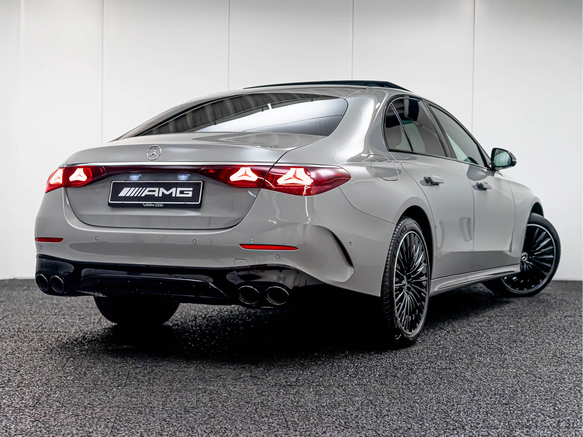 Hoofdafbeelding Mercedes-Benz E-Klasse