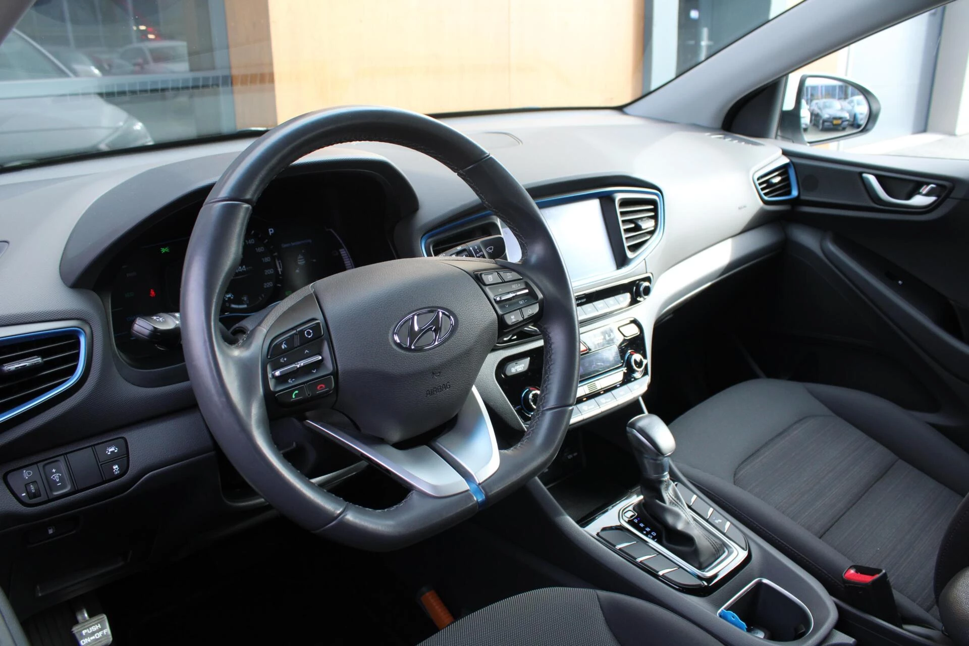 Hoofdafbeelding Hyundai IONIQ