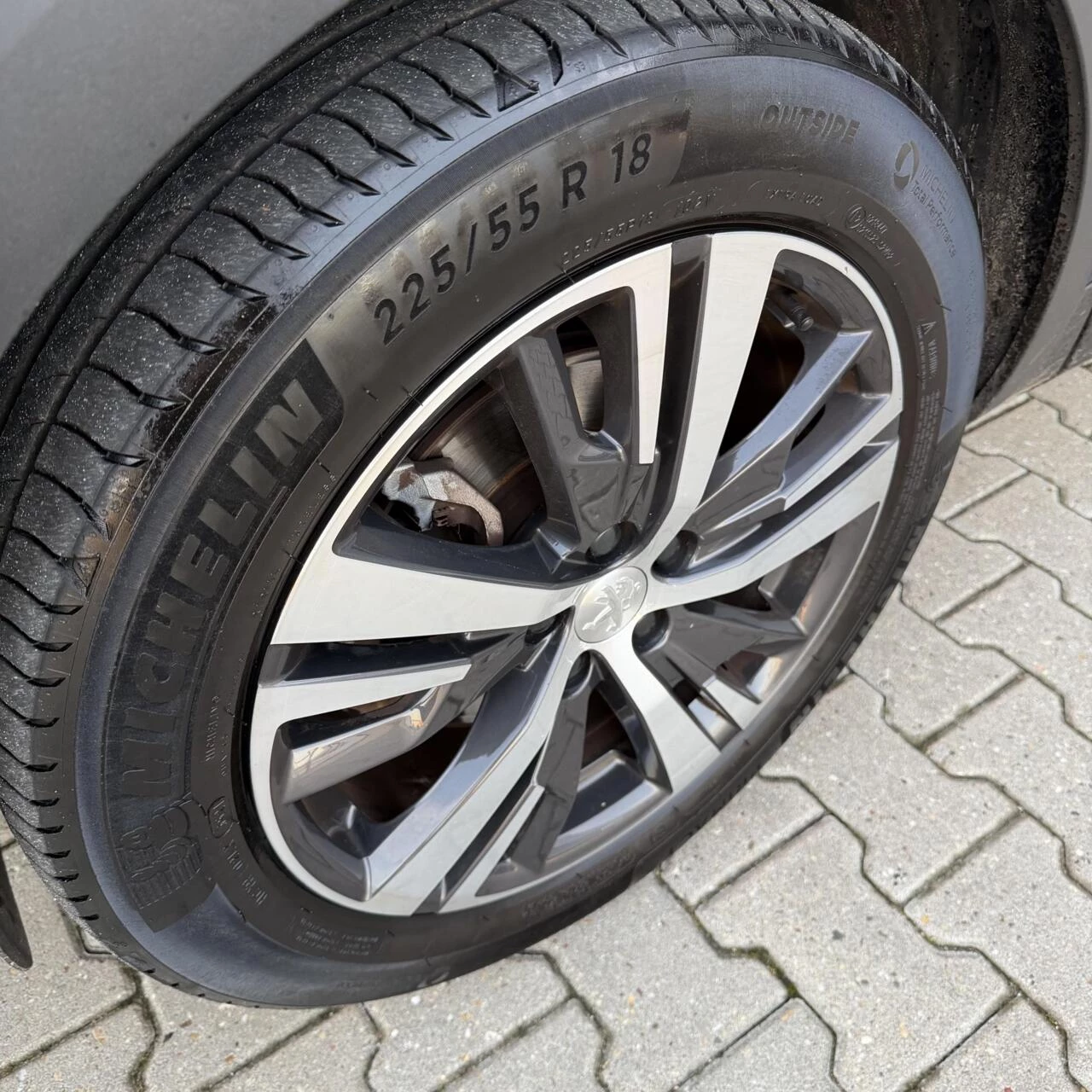 Hoofdafbeelding Peugeot 5008