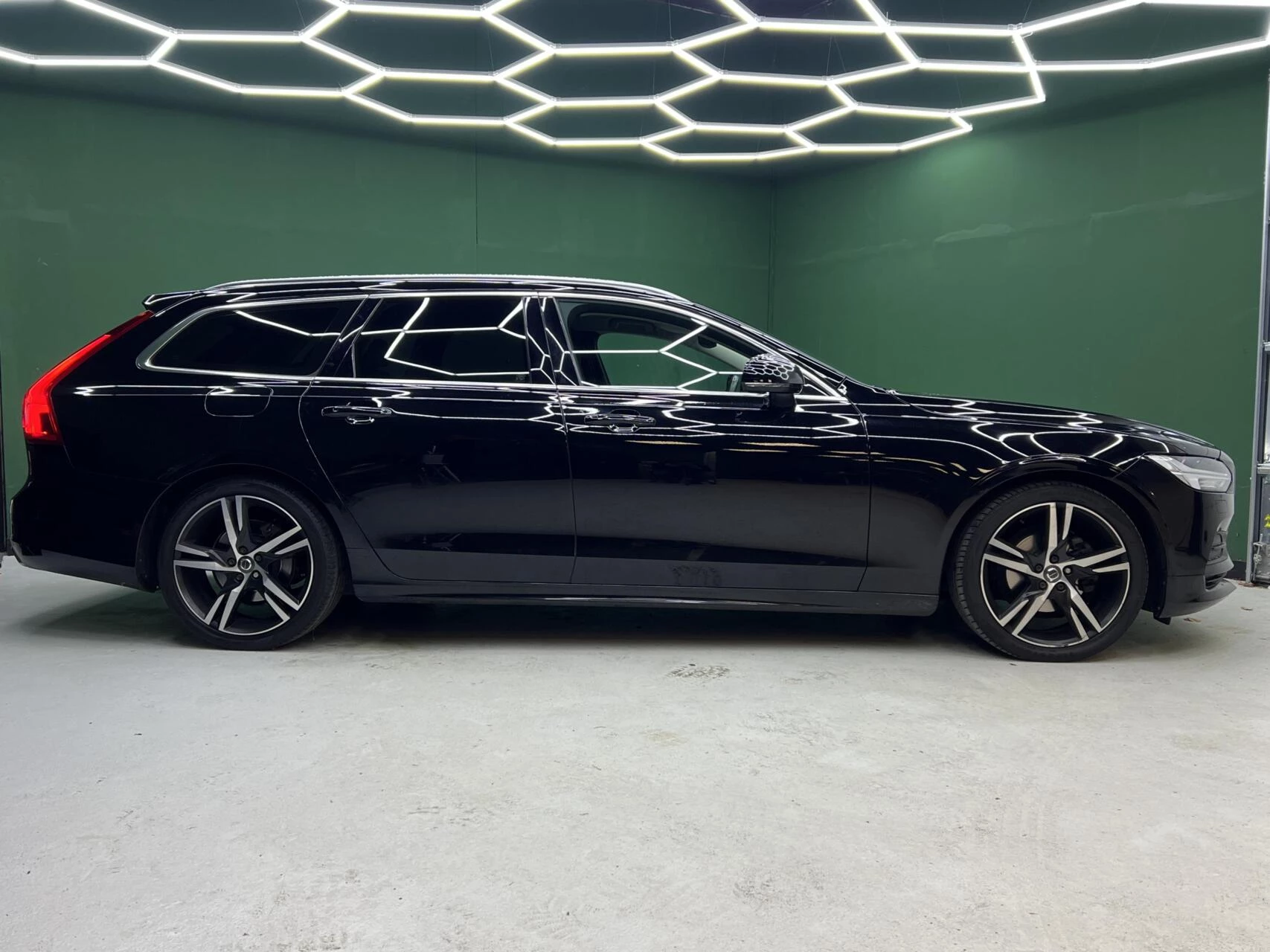 Hoofdafbeelding Volvo V90