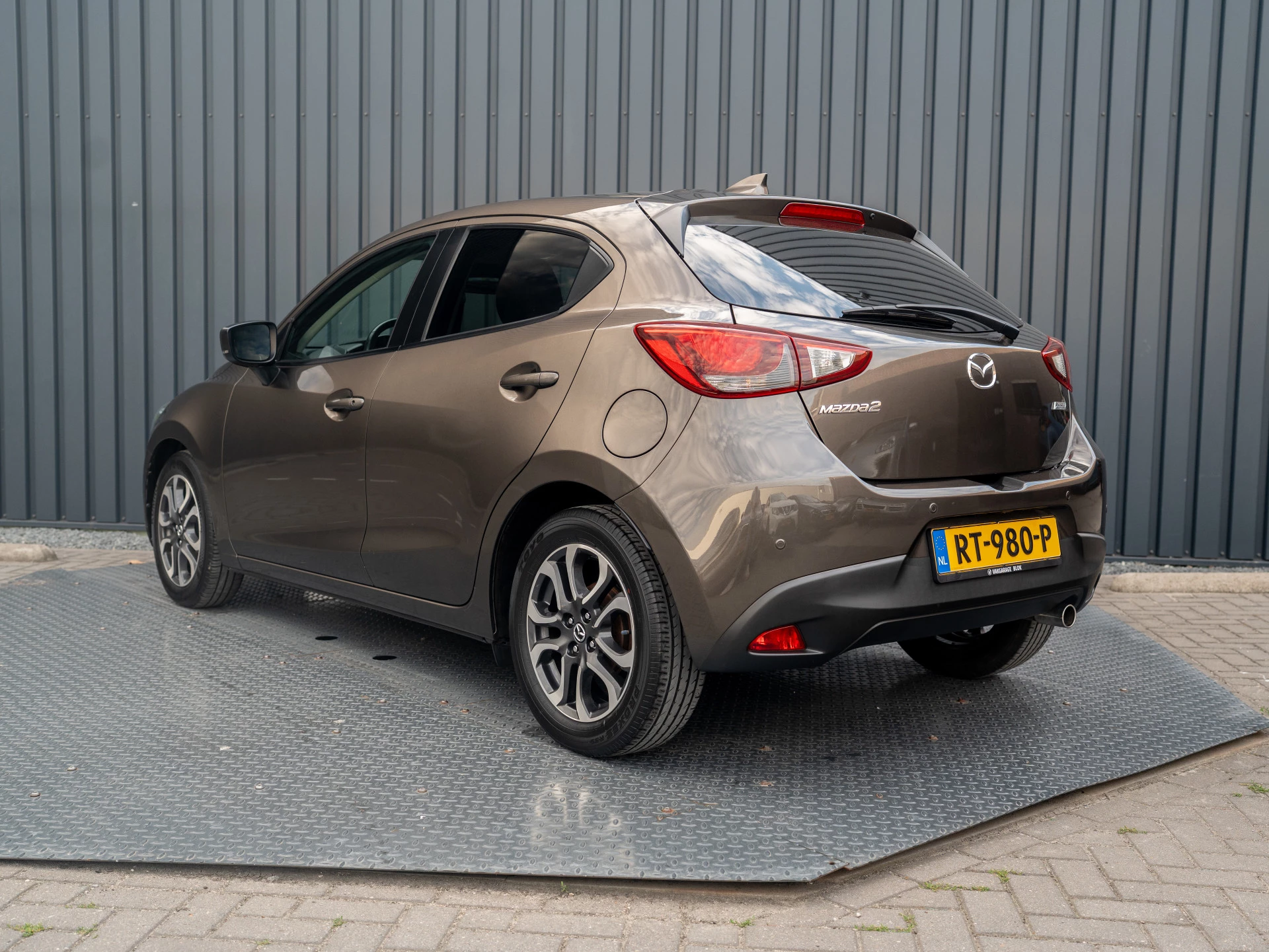 Hoofdafbeelding Mazda 2