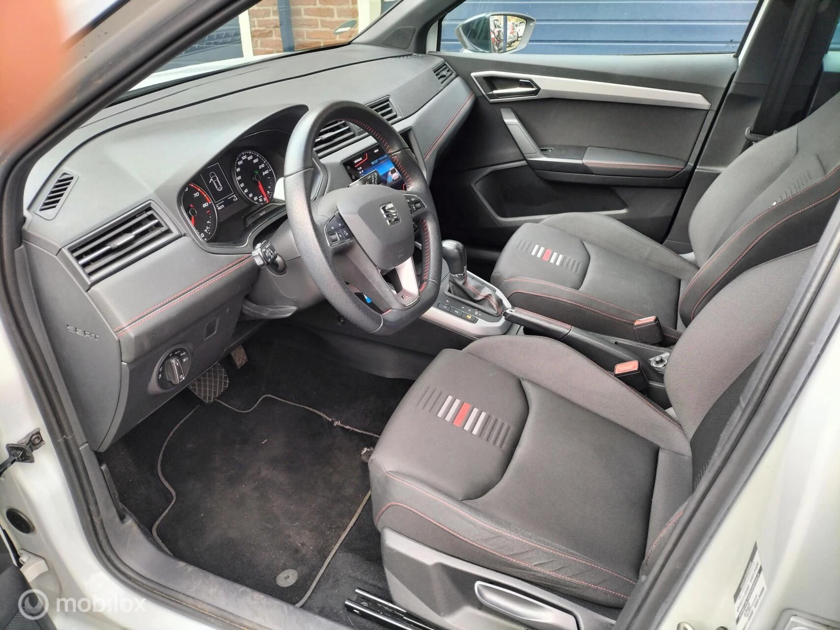 Hoofdafbeelding SEAT Arona