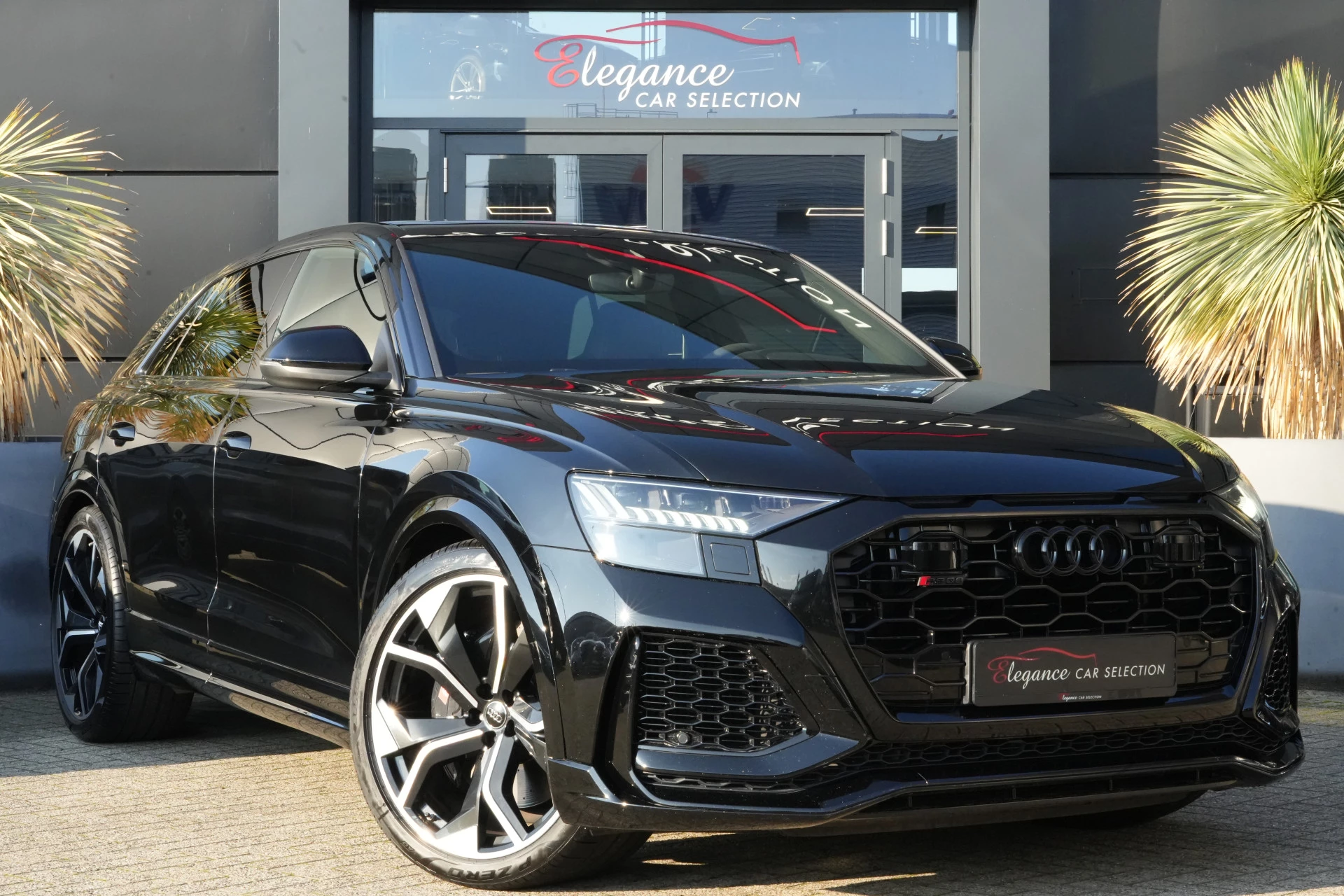 Hoofdafbeelding Audi RSQ8