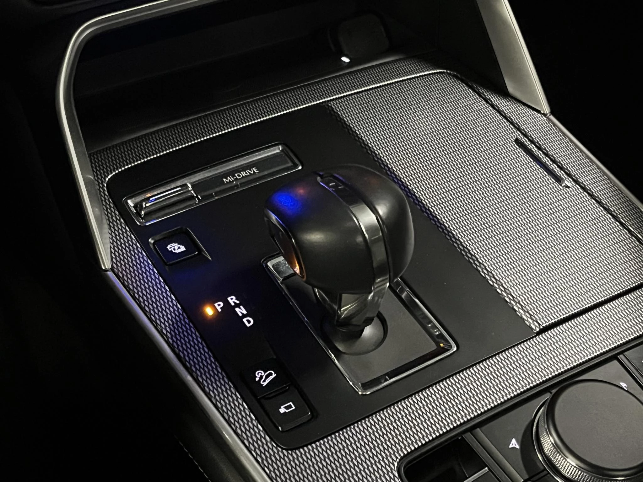 Hoofdafbeelding Mazda CX-60