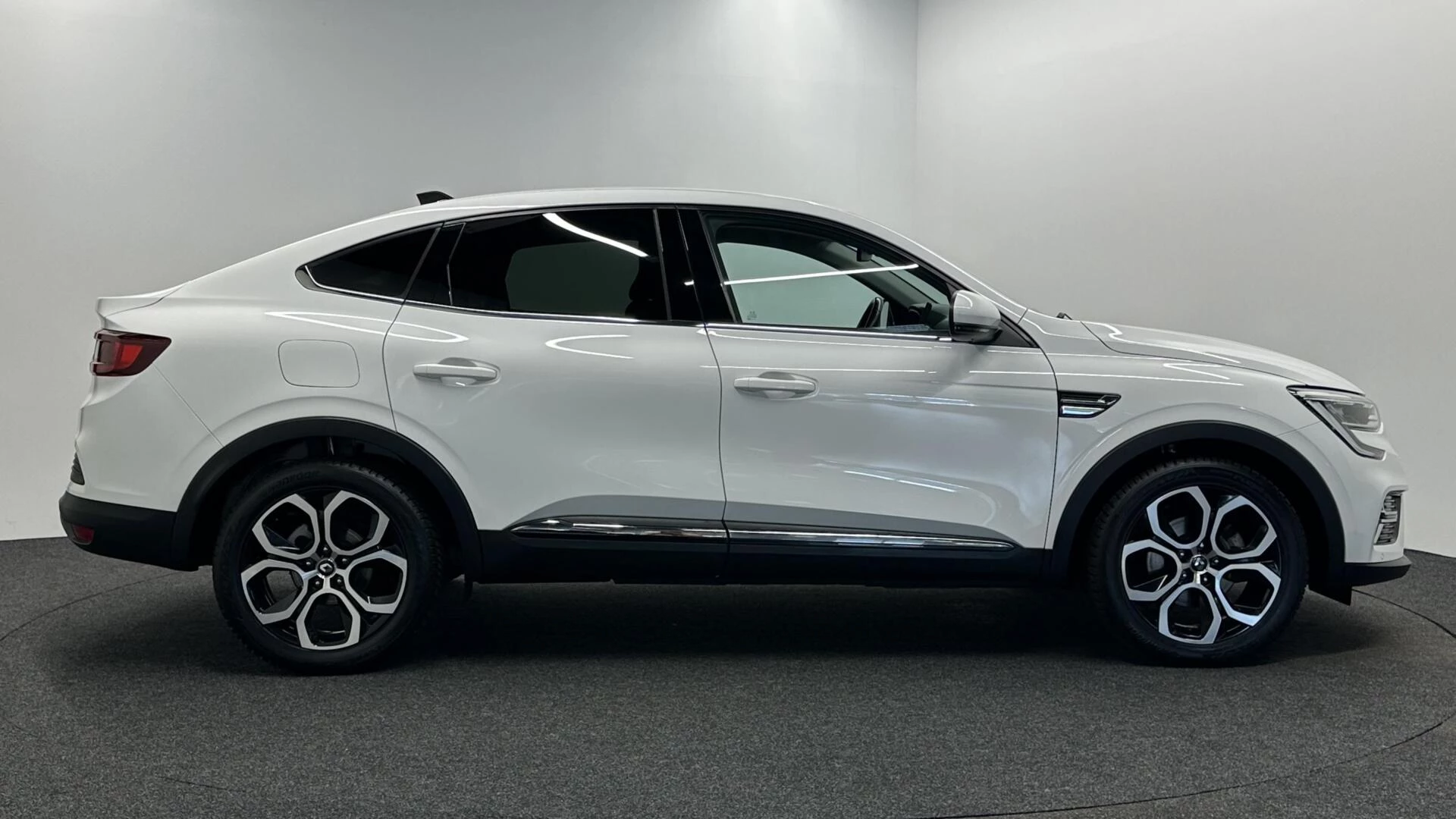 Hoofdafbeelding Renault Arkana