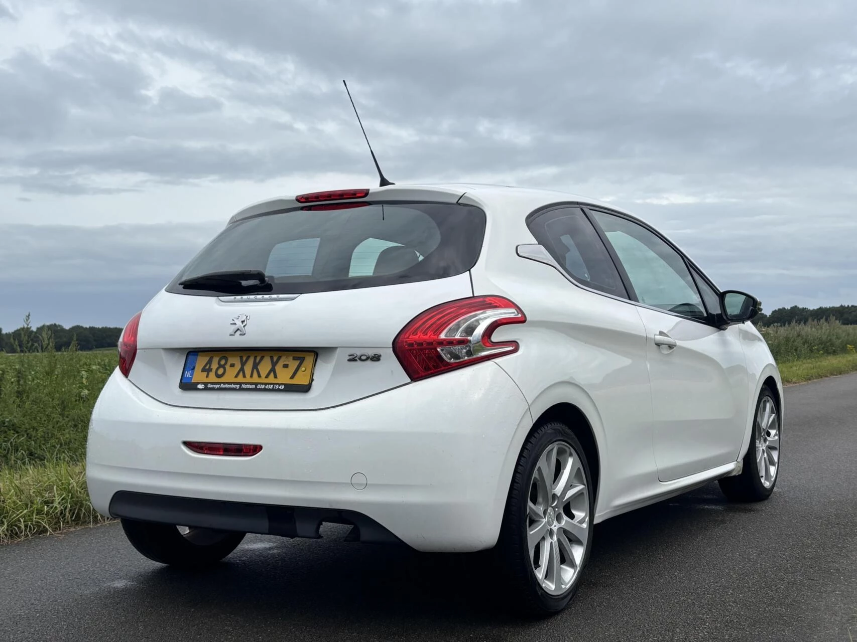 Hoofdafbeelding Peugeot 208