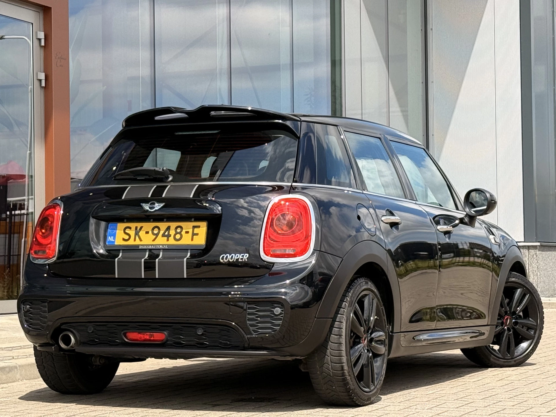Hoofdafbeelding MINI Cooper