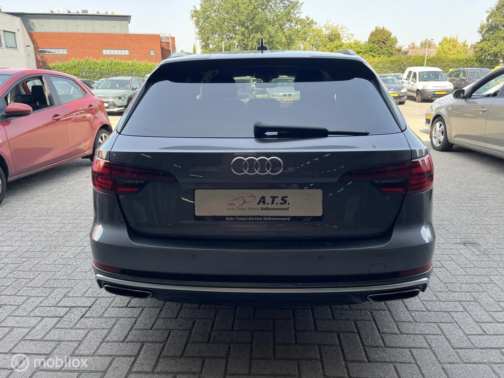 Hoofdafbeelding Audi A4