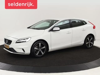 Volvo V40 2.0 T4 Business Sport | Stoelverwarming |  Leder/Alcantara | Full LED | Navigatie | Climate control | Climate control | Parkeerhulp | R-Design