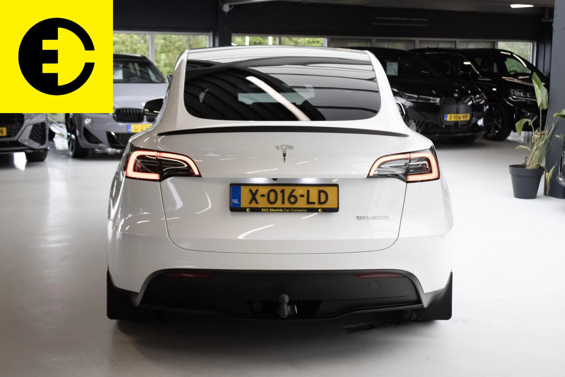 Hoofdafbeelding Tesla Model Y