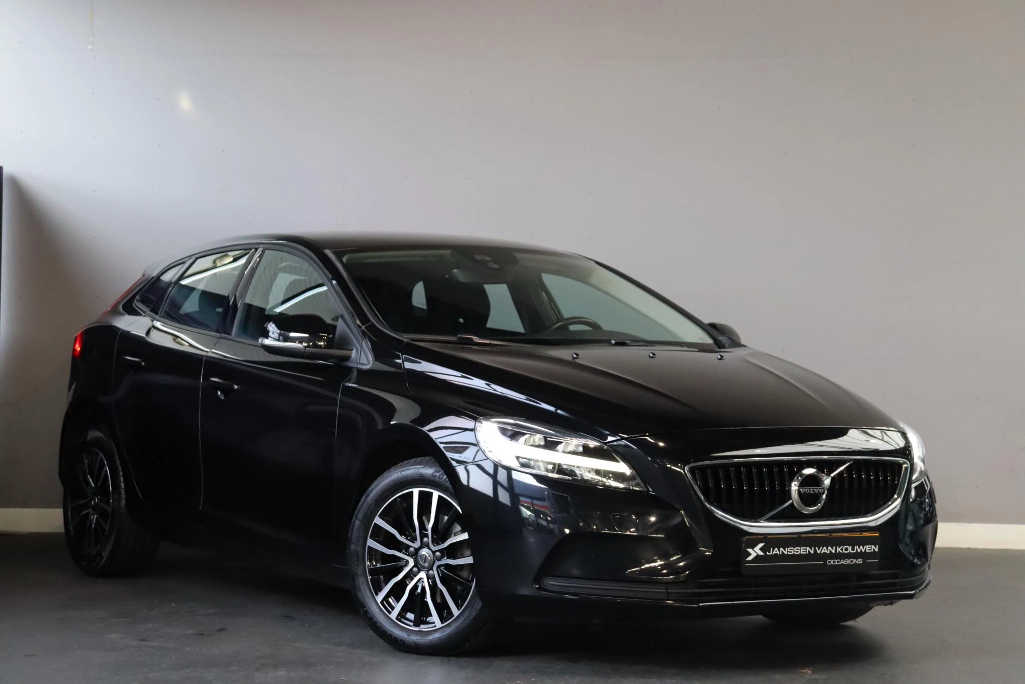 Hoofdafbeelding Volvo V40