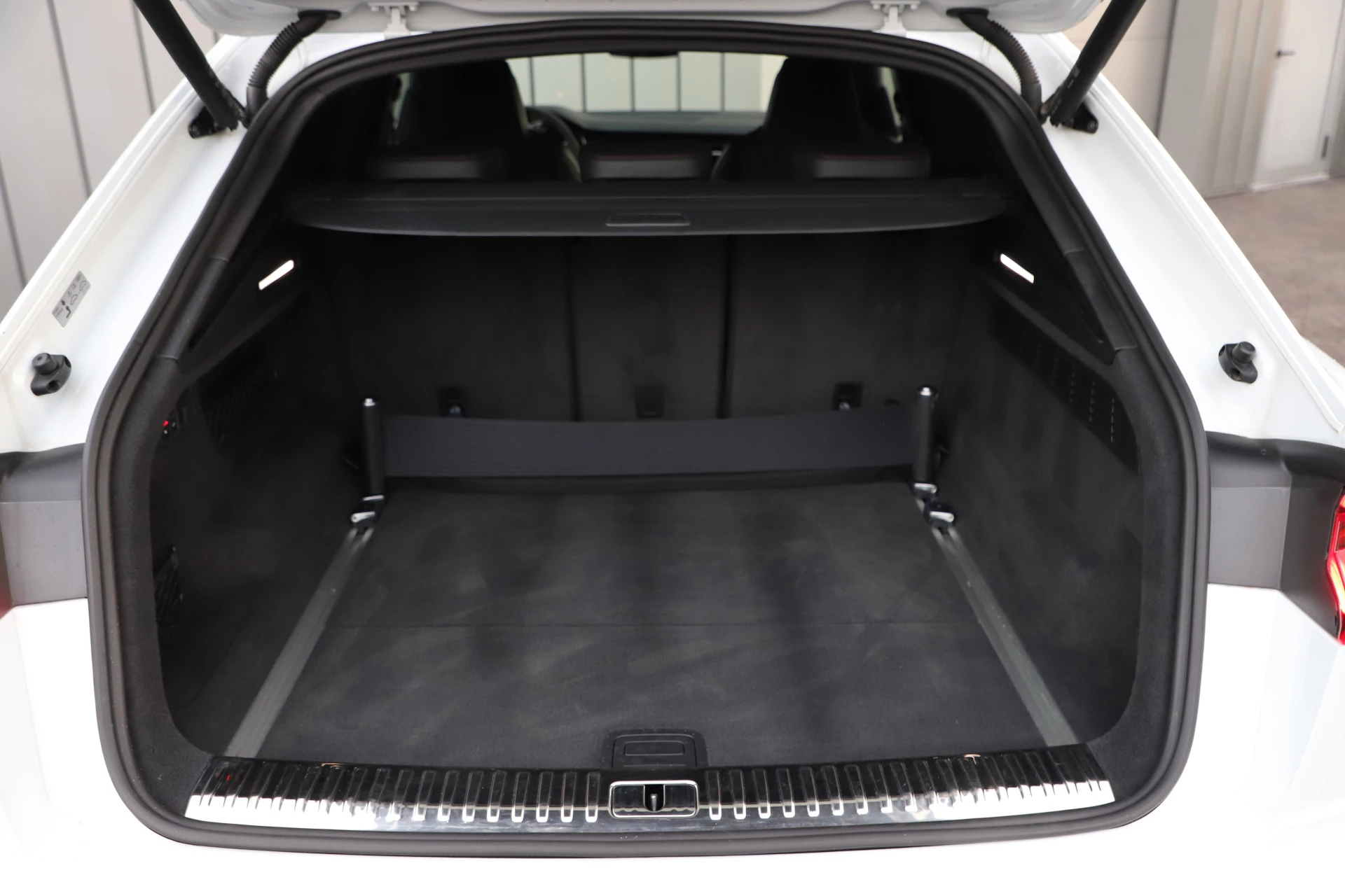 Hoofdafbeelding Audi RSQ8