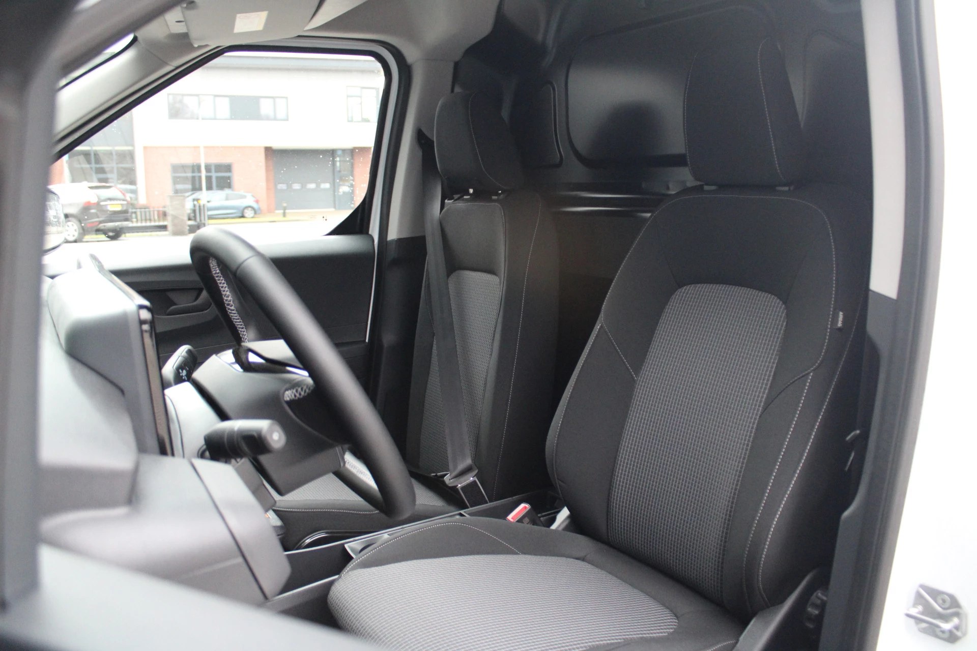 Hoofdafbeelding Ford E-Transit